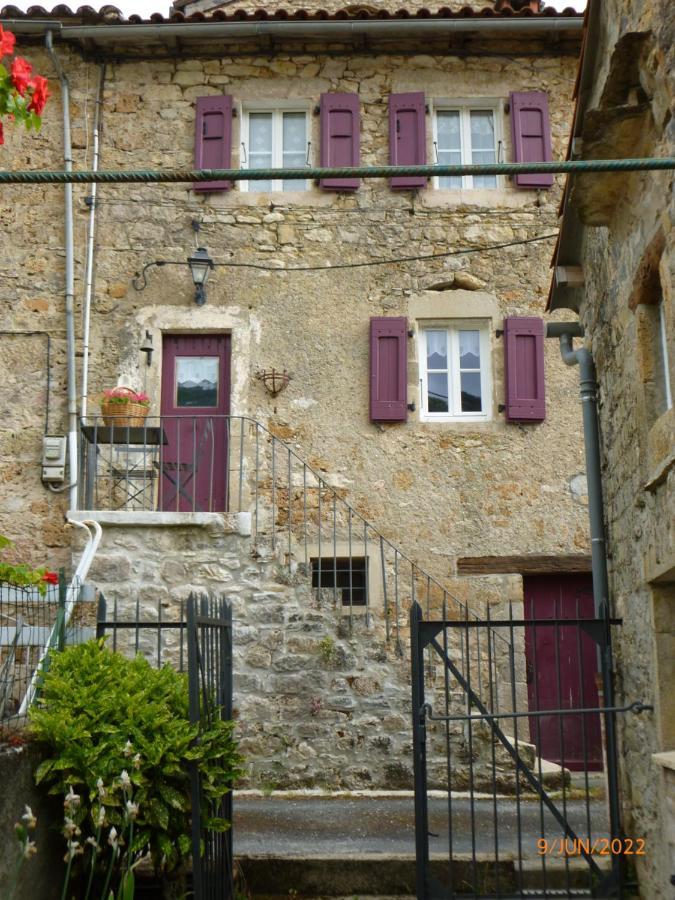 Hébergement de vacances Maison De Village Saint-Paul-des-Fonts