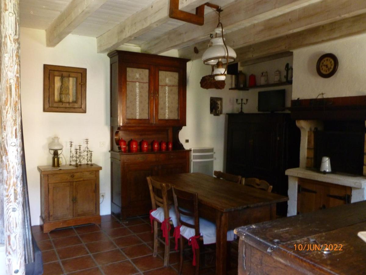 Maison De Village * Saint-Paul-des-Fonts